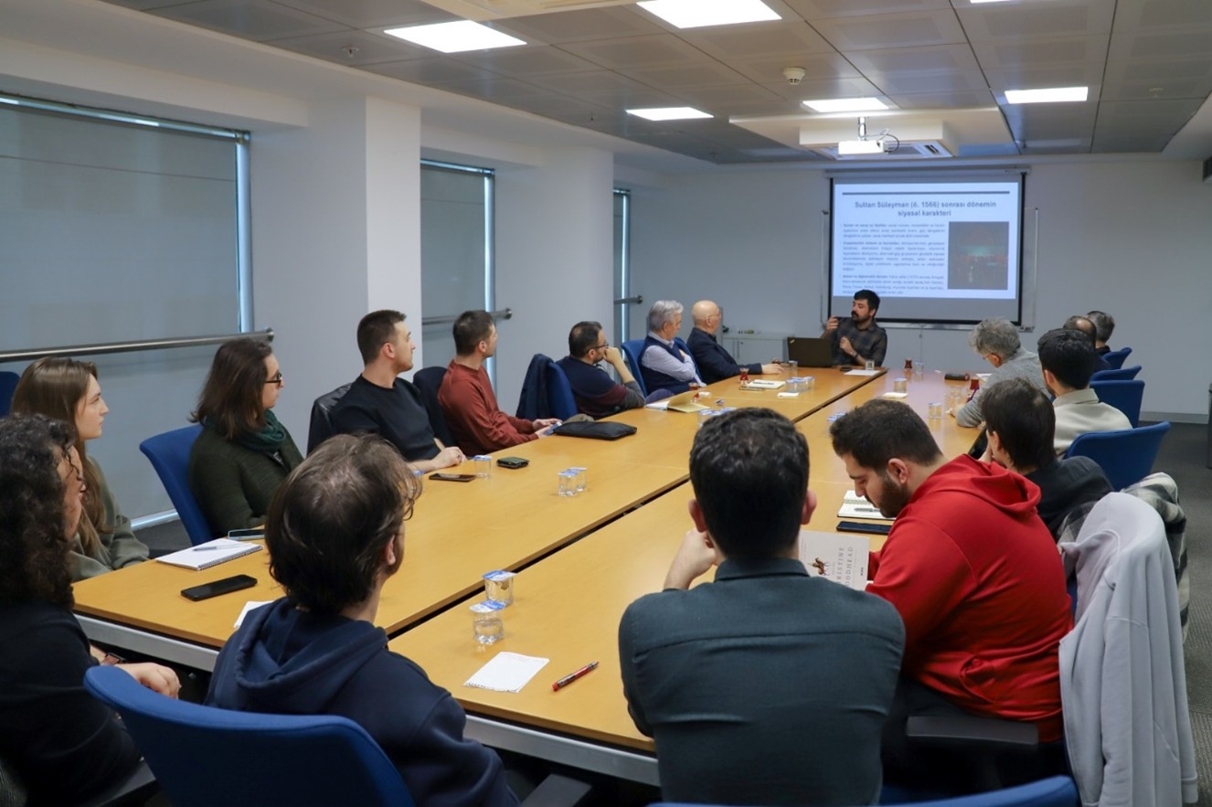 Tarih Bölümü Seminerleri: Mükemmel Kapuya Nasıl Ulaşılır? Osmanlı Elitinin Güç Mücadelesi